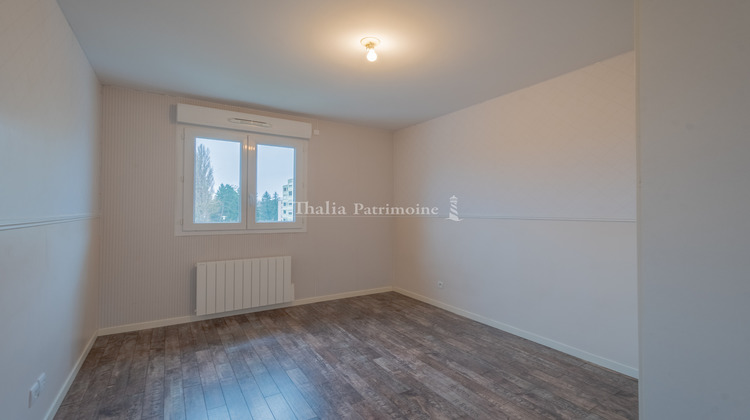 Ma-Cabane - Location Appartement Ferney-Voltaire, 88 m²