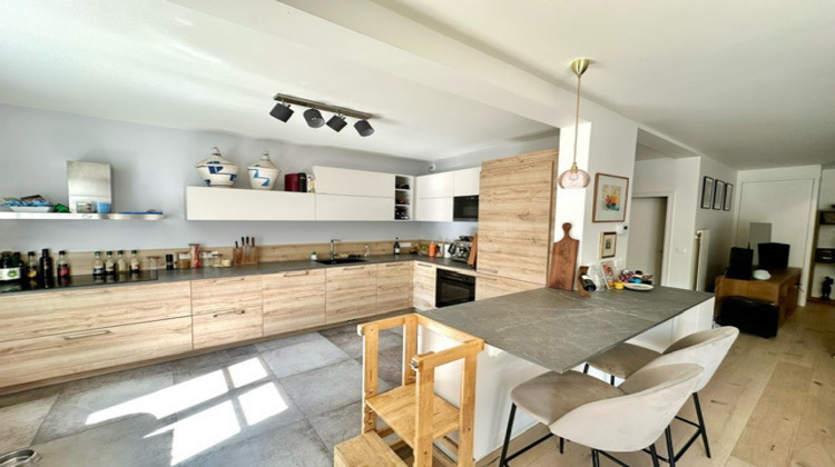 Ma-Cabane - Location Appartement Ferney-Voltaire, 98 m²