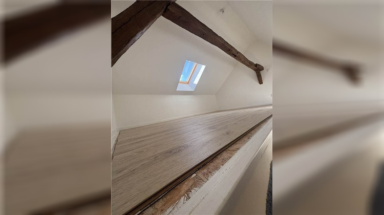 Ma-Cabane - Location Appartement FEROLLES-ATTILLY, 0 m²