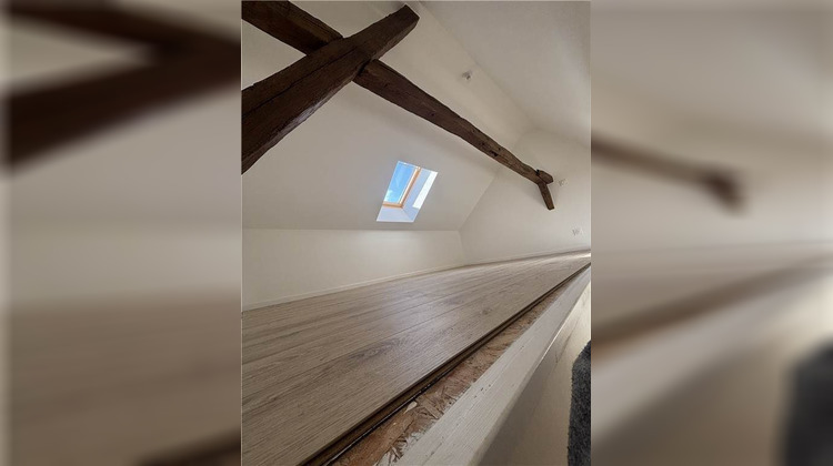 Ma-Cabane - Location Appartement FEROLLES-ATTILLY, 0 m²