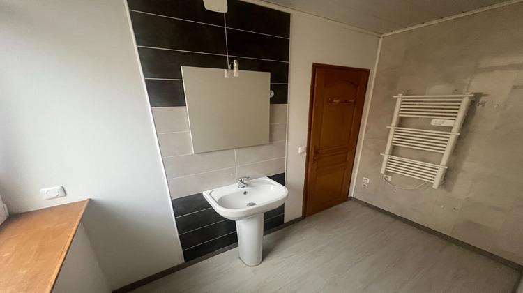 Ma-Cabane - Location Appartement FERRIERE-LA-GRANDE, 81 m²