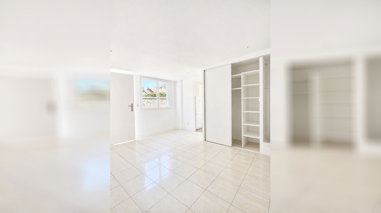 Ma-Cabane - Location Appartement FEUCHEROLLES, 22 m²