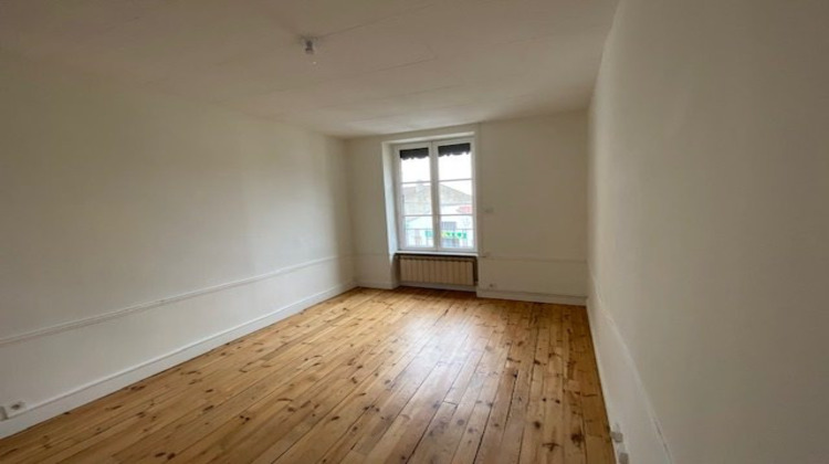 Ma-Cabane - Location Appartement Feurs, 88 m²