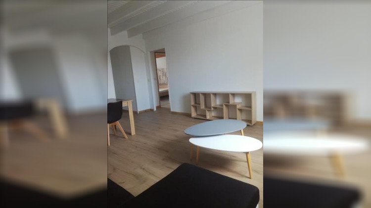 Ma-Cabane - Location Appartement Feurs, 66 m²