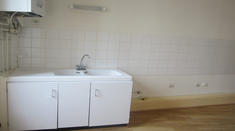 Ma-Cabane - Location Appartement Feurs, 59 m²