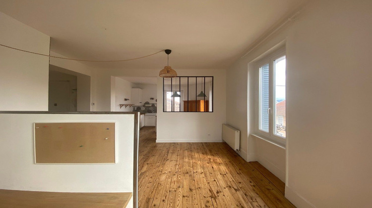 Ma-Cabane - Location Appartement Feurs, 98 m²