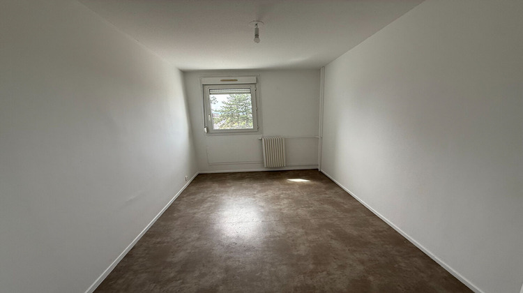 Ma-Cabane - Location Appartement FEURS, 63 m²