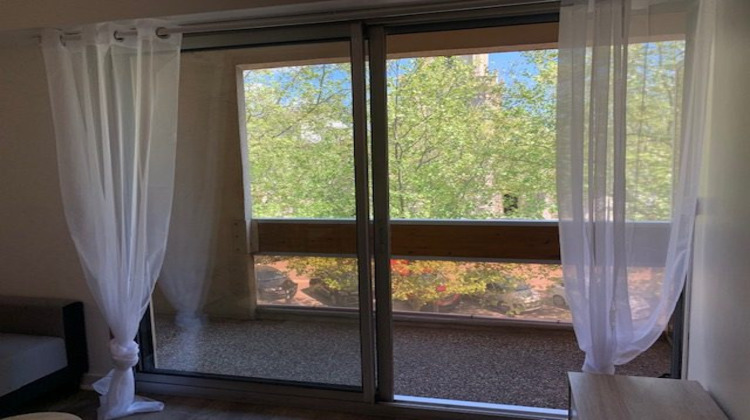 Ma-Cabane - Location Appartement Feurs, 27 m²