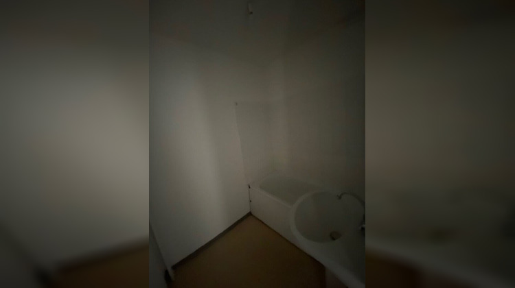 Ma-Cabane - Location Appartement FEURS, 63 m²