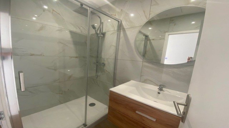 Ma-Cabane - Location Appartement Feurs, 52 m²