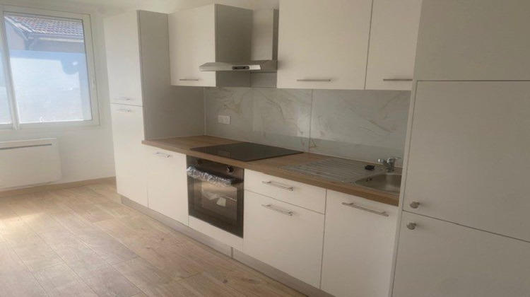 Ma-Cabane - Location Appartement Feurs, 52 m²