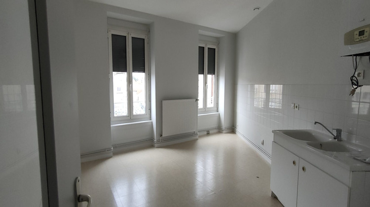 Ma-Cabane - Location Appartement Feurs, 67 m²