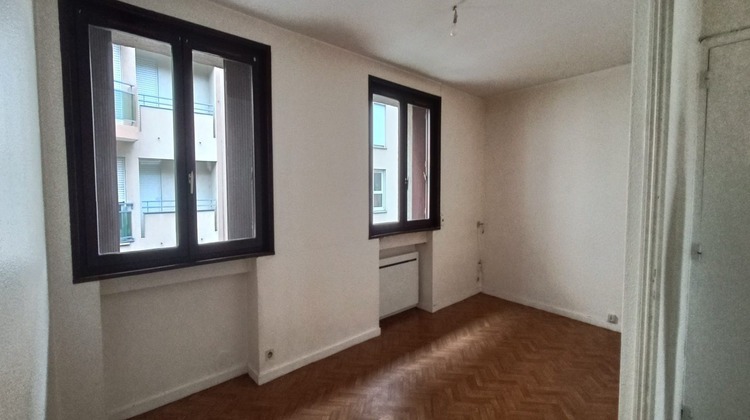 Ma-Cabane - Location Appartement Feurs, 46 m²