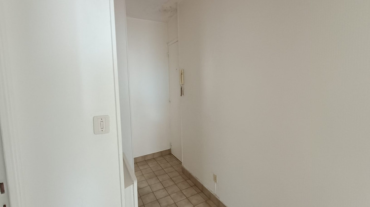 Ma-Cabane - Location Appartement Feurs, 46 m²