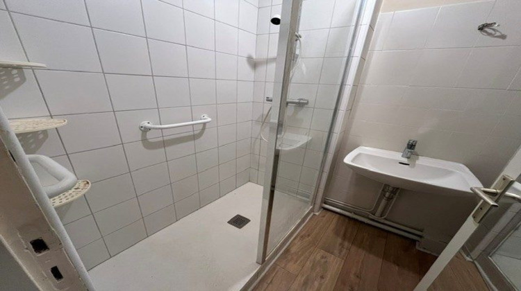 Ma-Cabane - Location Appartement Feurs, 26 m²