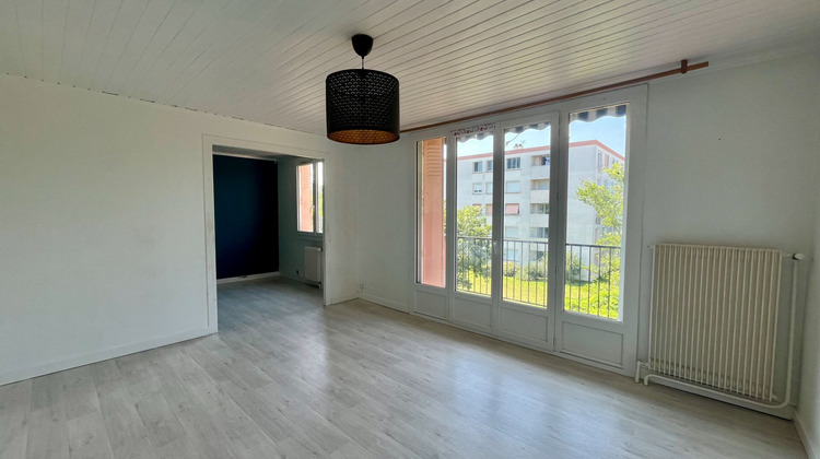 Ma-Cabane - Location Appartement FEYZIN, 90 m²