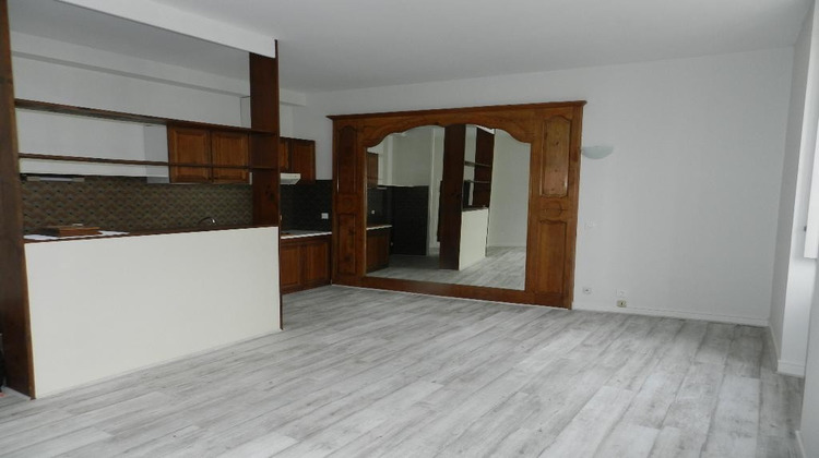 Ma-Cabane - Location Appartement Figeac, 35 m²