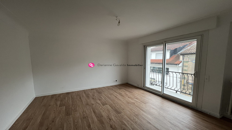 Ma-Cabane - Location Appartement Firmi, 80 m²