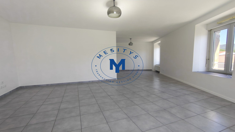 Ma-Cabane - Location Appartement Firminy, 79 m²