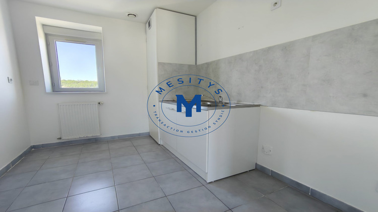 Ma-Cabane - Location Appartement Firminy, 79 m²