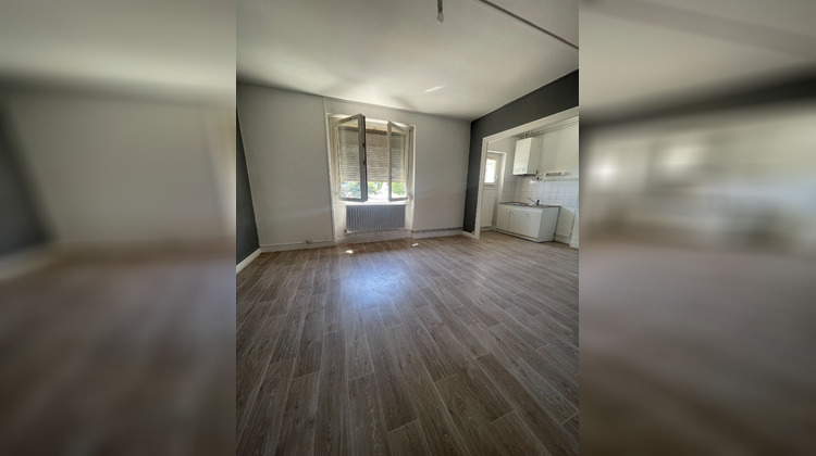 Ma-Cabane - Location Appartement FIRMINY, 72 m²
