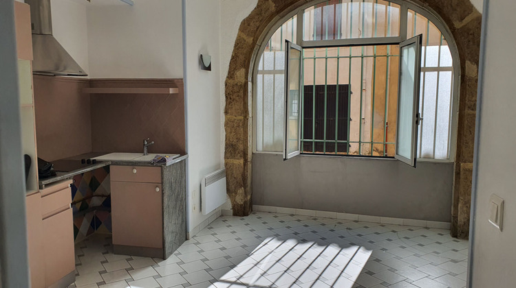 Ma-Cabane - Location Appartement FLASSANS-SUR-ISSOLE, 50 m²