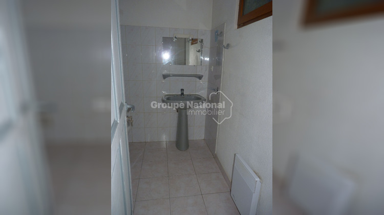 Ma-Cabane - Location Appartement FLASSANS-SUR-ISSOLE, 71 m²