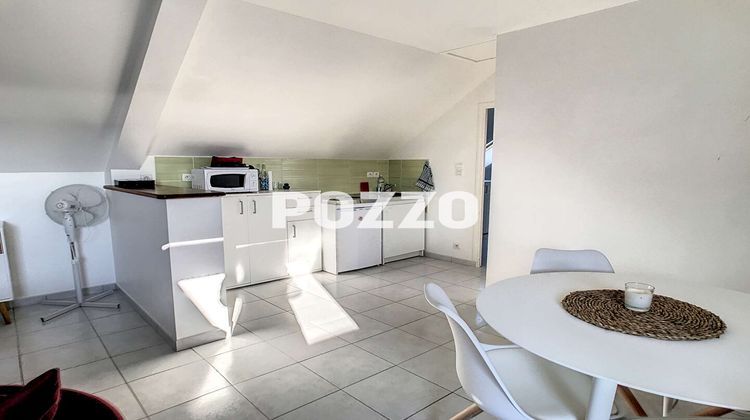 Ma-Cabane - Location Appartement FLEURY, 32 m²