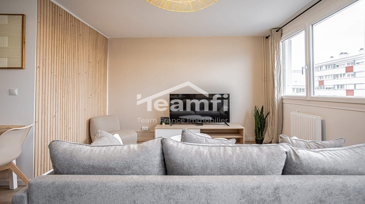 Ma-Cabane - Location Appartement Fleury-les-Aubrais, 10 m²