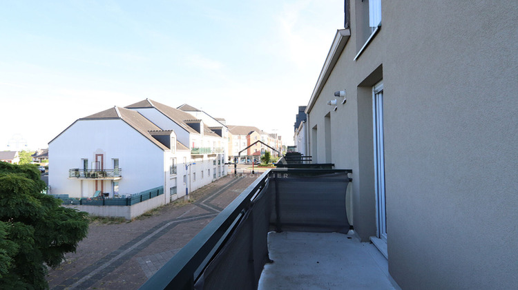 Ma-Cabane - Location Appartement FLEURY-LES-AUBRAIS, 64 m²