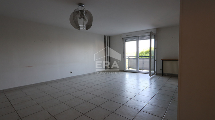 Ma-Cabane - Location Appartement FLEURY-LES-AUBRAIS, 64 m²