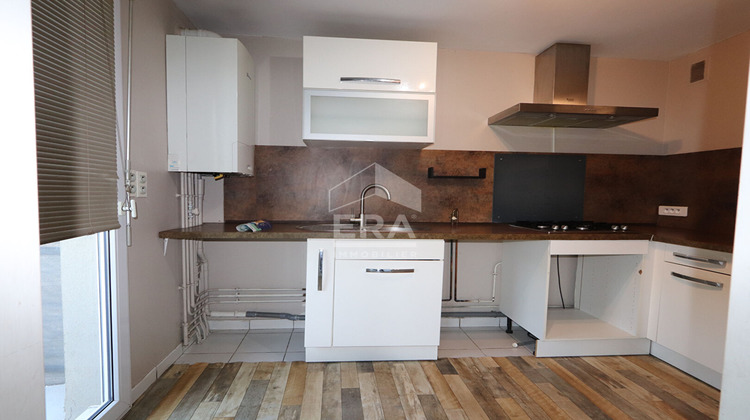 Ma-Cabane - Location Appartement FLEURY-LES-AUBRAIS, 64 m²