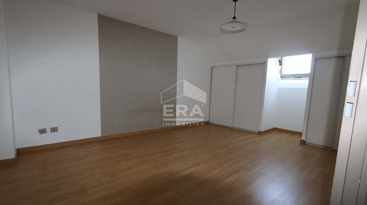 Ma-Cabane - Location Appartement FLEURY-LES-AUBRAIS, 64 m²