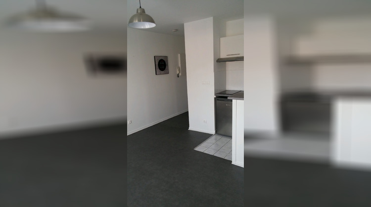 Ma-Cabane - Location Appartement Fleury-les-Aubrais, 23 m²