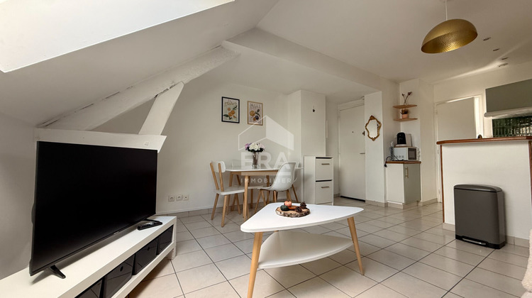 Ma-Cabane - Location Appartement FLEURY-LES-AUBRAIS, 40 m²