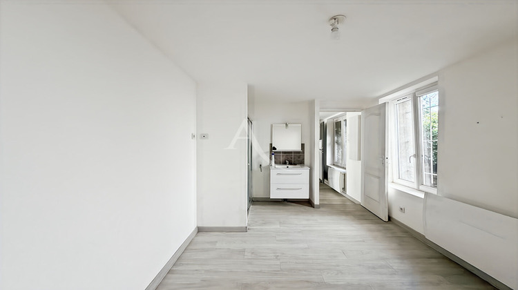 Ma-Cabane - Location Appartement FLEURY-SUR-ANDELLE, 39 m²