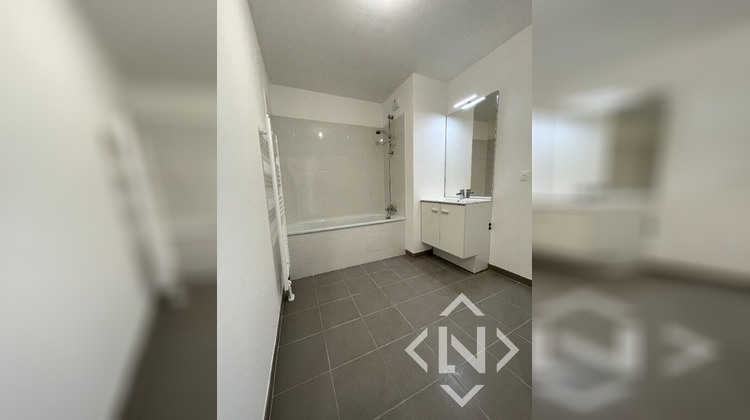 Ma-Cabane - Location Appartement FLEURY-SUR-ORNE, 63 m²