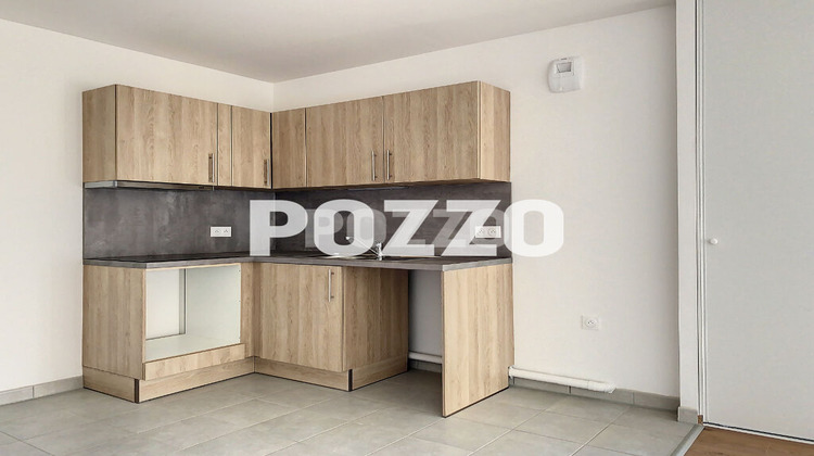 Ma-Cabane - Location Appartement FLEURY-SUR-ORNE, 64 m²