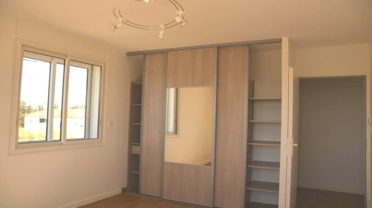Ma-Cabane - Location Appartement FLORENSAC, 99 m²