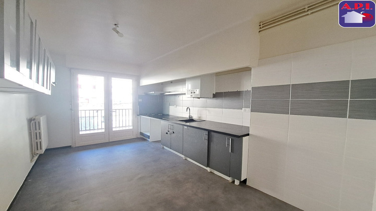 Ma-Cabane - Location Appartement FOIX, 79 m²
