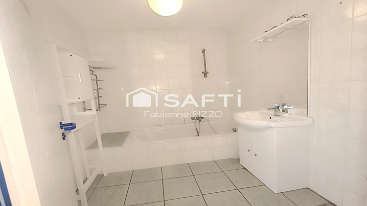 Ma-Cabane - Location Appartement Folschviller, 65 m²