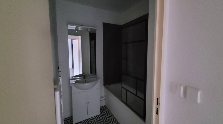 Ma-Cabane - Location Appartement FOLSCHVILLER, 48 m²