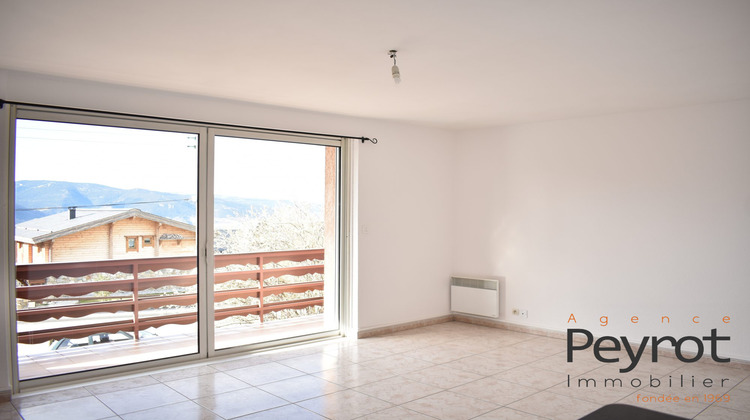Ma-Cabane - Location Appartement Font-Romeu-Odeillo-Via, 60 m²