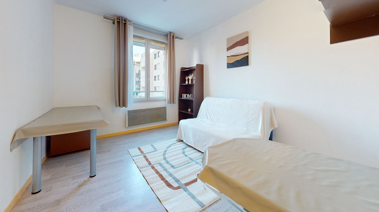 Ma-Cabane - Location Appartement FONTAINE, 19 m²