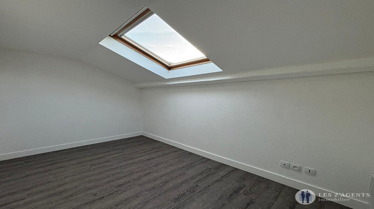 Ma-Cabane - Location Appartement FONTAINE, 16 m²