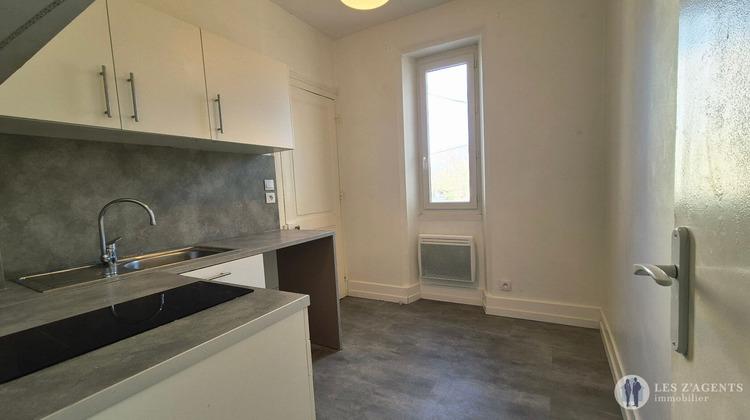 Ma-Cabane - Location Appartement FONTAINE, 33 m²