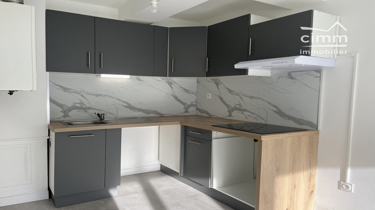 Ma-Cabane - Location Appartement Fontaine, 37 m²