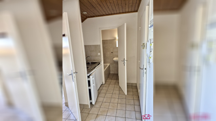 Ma-Cabane - Location Appartement Fontaine, 16 m²