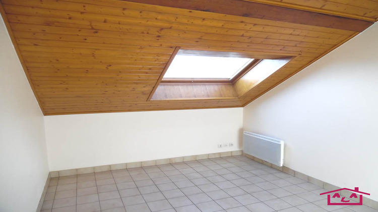 Ma-Cabane - Location Appartement Fontaine, 16 m²