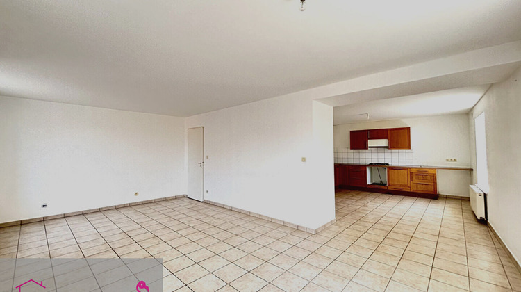 Ma-Cabane - Location Appartement FONTAINE-LES-LUXEUIL, 134 m²